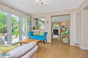Dining Room- click for photo gallery
